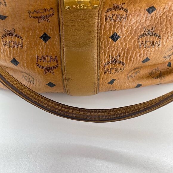 MCM Visetos Reversible Medium Liz Tote Without Pouch - Picture 11 of 13